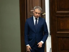 Homo-związki w Polsce. Gawkowski pisze o "ochronie obywateli". Internauci nie wytrzymali