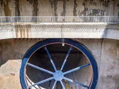 35-tonowy pierścień w tunelu pod Łodzią - zamontowany