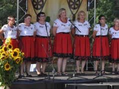 Muzyka, konkursy i atrakcje dla całych rodzin na stadionie w Zbójnej