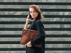 Torba na laptopa damska – połączenie biznesowej elegancji z funkcjonalnością