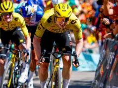 Vuelta a España 2026: Matthew Brennan triumfuje, Tadej Pogačar nadal liderem
