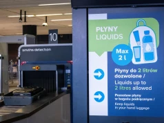 Lotnisko Chopina bez limitu płynów w podręcznym, ale tylko w jednej części. Przeczytaj uważnie, aby się nie zaskoczyć