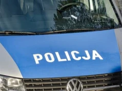 Wjechał w pieszych na chodniku. Dwoje dorosłych nie żyje, dziecko w stanie ciężkim