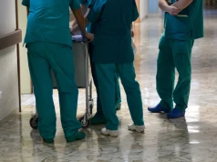 Eldorado na kontrakcie, spóźniona wypłata na koncie. Szpitale nie płacą medykom na czas
