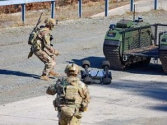 Rosja ma werbować europejskie gangi. Na celowniku fabryki broni
