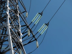 Wyższe podatki dla firm energetycznych i paliwowych. To planuje rząd