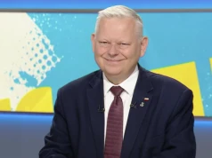 Co on wygaduje?! Kuriozalny występ Suskiego, magle rzucił: „Ślub z krokodylem”. „Noc poślubna była…”
