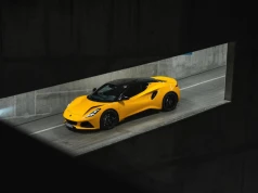 Lotus Emira, ostatni krzyk spalinowego szaleństwa, wjeżdża do Polski. Ma 400 KM i kosztuje fortunę