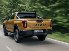 Toyota Hilux Executive z pakietem Sport. 45 048 zł netto korzyści