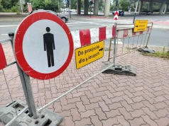 Remont chodnika przy ul. Lublańskiej. Utrudnienia dla pieszych
