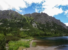 Nie tylko Morskie Oko i Kieżmarski. Ten staw też warto znać. Jest przepiękny, a trasa łatwa