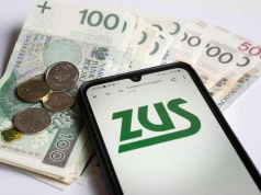 4353 zł miesięcznie bez względu na dochód. Przelewy na konta już 2 września