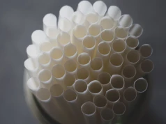 Miało być mniej plastiku. Jest więcej wiecznych chemikaliów. Niepokojące wyniki badań