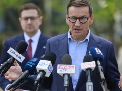 W PiS są wściekli na Morawieckiego. Uważają, że kradnie ich pomysły