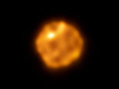 Spektakularne zdjęcie Betelgezy. W końcu zobaczyliśmy jej gorące plamy