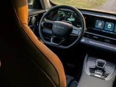 Chery Tiggo 7 HEV zużywa 3,8 l/100 km. Nieźle, ale trzeba lubić gniotki