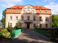 Pałac w Niwnicach na sprzedaż – burmistrz za znaczną obniżką ceny