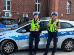 Szczecin. Dziecko zostało zatrzaśnięte w rozgrzanym samochodzie