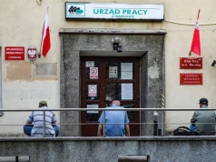 Liczba bezrobotnych wzrosła. Stopa bezrobocia pozostała bez zmian