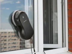 Okna umyją się same. Promocja na robota myjącego w Lidlu