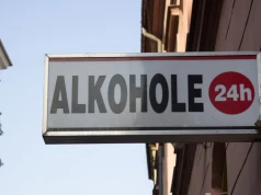 Nowa opłata od alkoholu i papierosów. Akcyza to za mało
