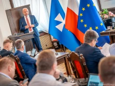 „Zasady gry się zmieniły” kontra „Umowa społeczna”. Gorąca debata o bonie żłobkowym w Rzeszowie