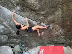 Zélia Avezou robi „New Base Line” 8B+