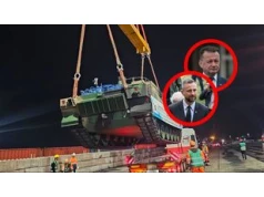 Czołgi K2 z Korei dotarły do Polski. Błaszczak zabrał głos
