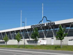 Lech wbił im siedem, teraz tracą dwóch podstawowych. Thun rozsprzedaje mistrzów