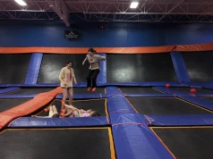 Ta mama powiedziała "dość" parkom trampolin. Nie pozwala dzieciom tam chodzić, nawet na urodziny