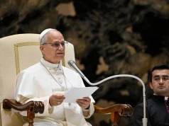Papież: wprowadzenie w chrześcijaństwo to nie tylko sakramenty