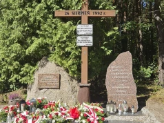 34. rocznica największego pożaru lasu w historii powojennej Polski. Oficjalne obchody i pamięć o bohaterach w Kuźni Raciborskiej