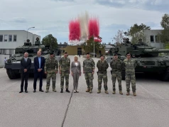 Austria odbiera zmodernizowane czołgi Leopardy 2A4NV i bojowe wozy piechoty Uhlan NV