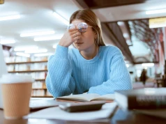 Przez lata odnosili zawodowe sukcesy, płacąc wysoką niewidzialną cenę. Zdradzają, co znaczy praca z ADHD. „Jakbym miała w głowie milion splątanych kabli”