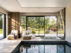 WNĘTRZE TYGODNIA: Za tymi oknami jest ogród, a w środku 161 m² prywatnego wellness pod Kaliszem