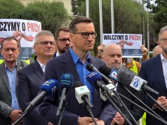 Były premier i związkowcy alarmują o złej sytuacji 'Azotów’. Mateusz Morawiecki: 'Widzimy ogromne marnotrawstwo’