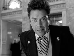 Nie żyje aktor, którego znały pokolenia widzów. Tim Curry miał 80 lat