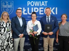 Nauczyciele powiatowych szkół z awansami