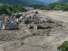 Tragiczny bilans powodzi w Nepalu. Co najmniej 157 ofiar i setki zaginionych