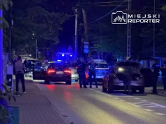 Poszukiwany uciekał policjantom. Użyto gazu i paralizatora. Padły strzały. Ulica zablokowana