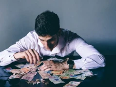 Nie tylko spóźniona faktura. 7 sygnałów, że kontrahent ma kłopoty z płynnością finansową