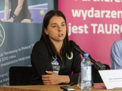 Niespodziewana porażka Chwalińskiej. Wyszedł jej tylko pierwszy set