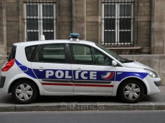 Caen: samochód wjechał w pieszych