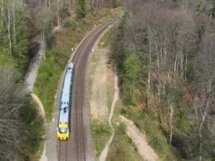 Trzeci tor i nowe przystanki na trójmiejskim odcinku „Węglówki” – zyskają podróżni i port w Gdyni