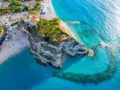 City break w Kalabrii 🌿🇮🇹 Loty i noclegi w 4* hotelu Le Terrazze w Tropei za 829 PLN