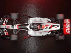 Haas nie spieszy się z decyzją na 2027 rok. Fotel Ocona może być zagrożony