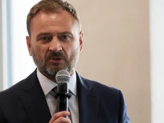 Piesiewicz zatrzymany. Nitras wyprowadza cios. Chodzi o 11 milionów
