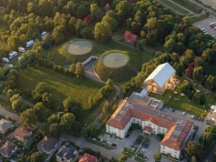 Była zgoda na wielką inwestycję. Teraz Arche wycofuje się z „Oleńki”