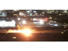 Los Angeles: Boeing 737-800 DHL stanął w ogniu po awarii hamulców