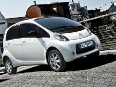 Po tanie auta elektryczne jedź na zachód. 3 tys. euro wystarczą